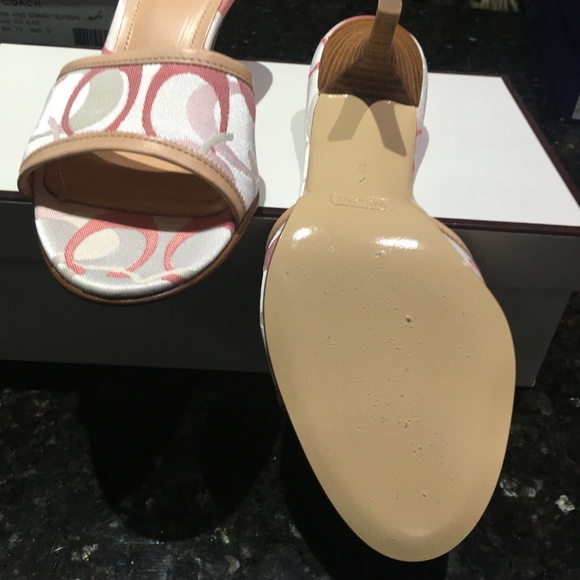 Coach Kristen Optic Pink Slides - Picture 3 of 4